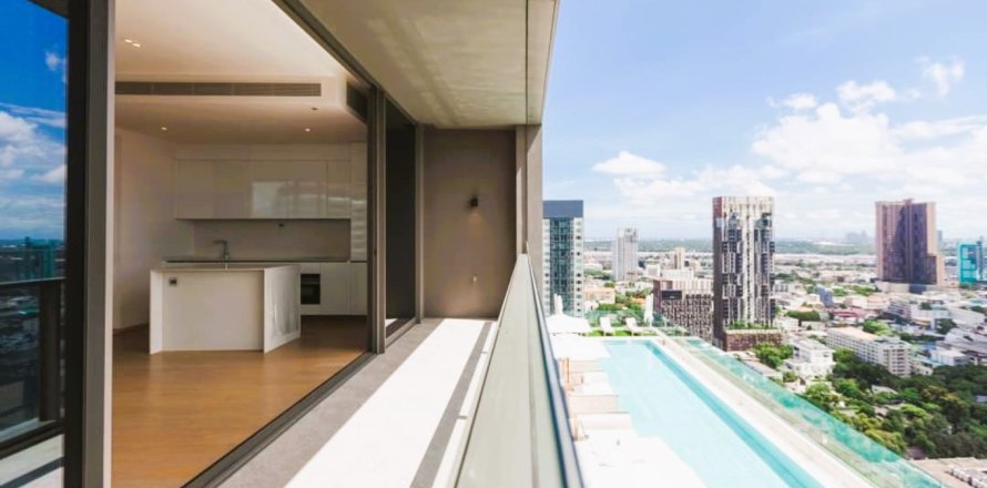 Penthouse in Bangkok, Thailand 3 bedrooms № 180918