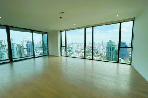Penthouse in Bangkok, Thailand 3 bedrooms № 180918 - photo 8
