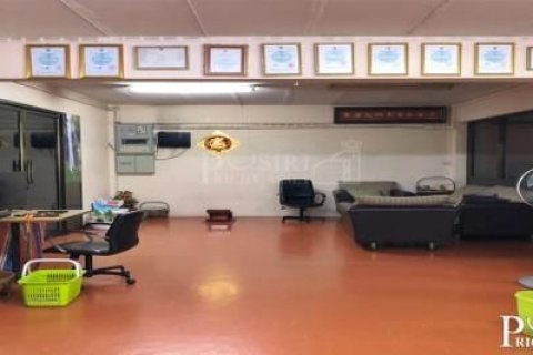 Warehouse in Samut Sakhon, Thailand № 169220 - photo 6