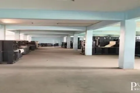 Warehouse in Samut Sakhon, Thailand № 169220 - photo 4