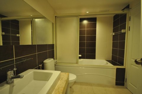 Studio in the Condo in Watthana, Bangkok, Thailand № 169225 - photo 7