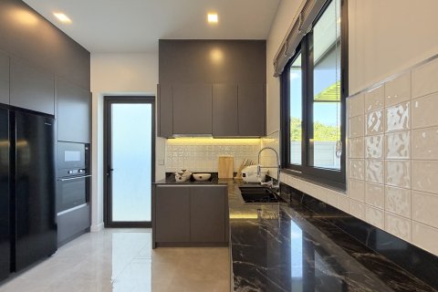 Villa in Pattaya, Thailand 3 bedrooms № 162355 - photo 13