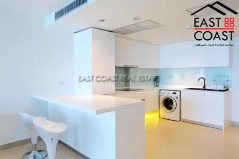 Condominio de 2 dormitorios en Pattaya, Tailandia № 212776 - foto 3