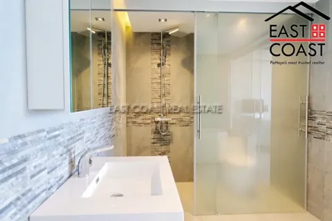Condominio de 2 dormitorios en Pattaya, Tailandia № 212776 - foto 17