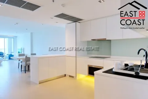 Condominio de 2 dormitorios en Pattaya, Tailandia № 212776 - foto 2