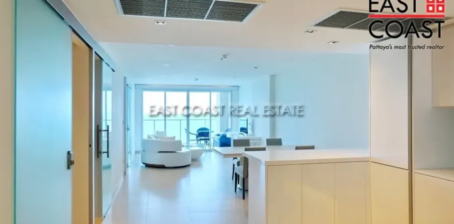 Condominio de 2 dormitorios en Pattaya, Tailandia № 212776