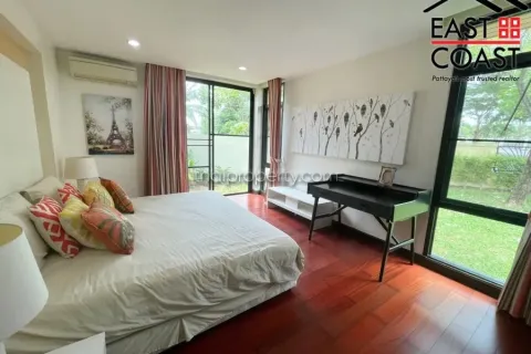 Casa de 4 dormitorios en Pattaya, Tailandia № 212777 - foto 19