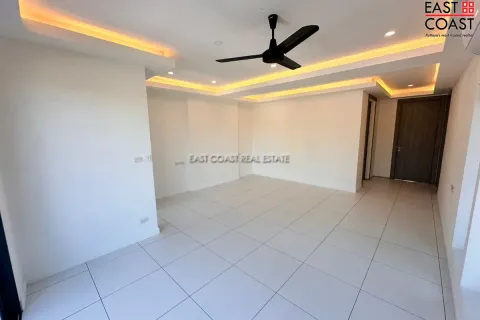 Casa de 3 dormitorios en Pattaya, Tailandia № 212779 - foto 8