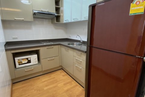 Студия в кондо в Клонг Тоэй, Бангкок, Таиланд № 140011 - фото 8