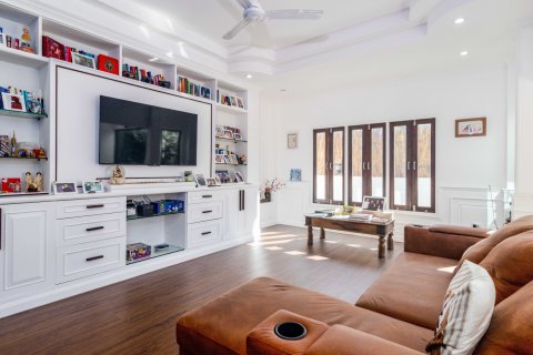 Дом в Кату, Таиланд с 4 спальнями  № 139937 - фото 18