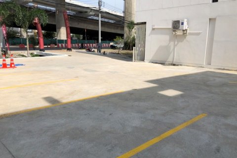 Таунхаус в Банг-Кхо-Лаеме, Бангкок, Таиланд с 3 спальнями № 139940 - фото 12