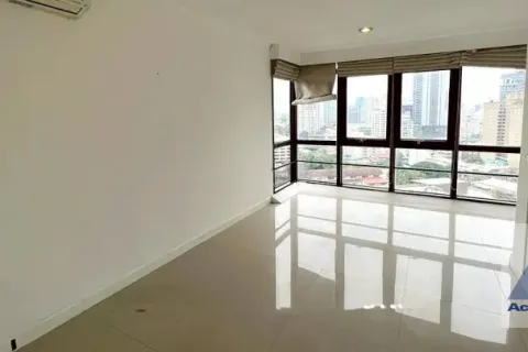 Condo in Watthana, Bangkok, Thailand, 2 bedrooms № 214508 - photo 8