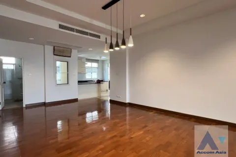 Condominio de 3 dormitorios en Sathon, Bangkok, Tailandia № 214507 - foto 3