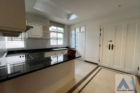 Condominio de 3 dormitorios en Sathon, Bangkok, Tailandia № 214507 - foto 5