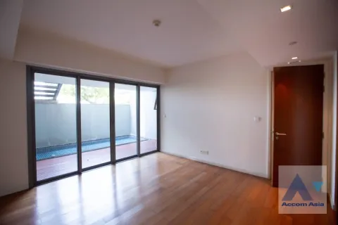 Condominio de 4 dormitorios en Yan Nawa, Bangkok, Tailandia № 214511 - foto 9