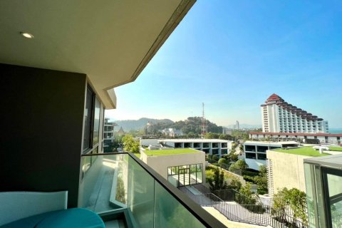 Villa in Hua Hin, Thailand 3 bedrooms № 133882 - photo 16