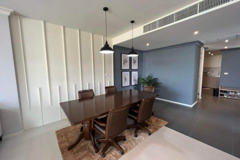 Villa in Hua Hin, Thailand 3 bedrooms № 133882 - photo 3