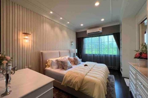 Villa à Sathon, Bangkok, Thaïlande 4 chambres № 133886 - photo 7