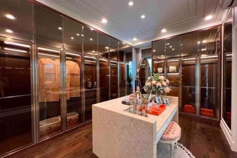 Villa à Sathon, Bangkok, Thaïlande 4 chambres № 133886 - photo 9