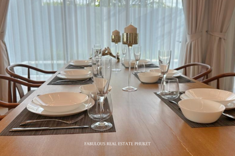 Villa in Bang Tao, Thailand 3 bedrooms № 179687 - photo 6