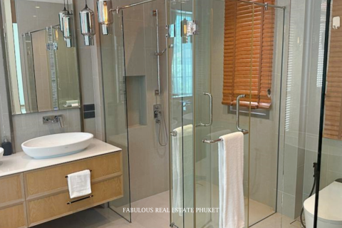 Villa in Bang Tao, Thailand 3 bedrooms № 179687 - photo 14