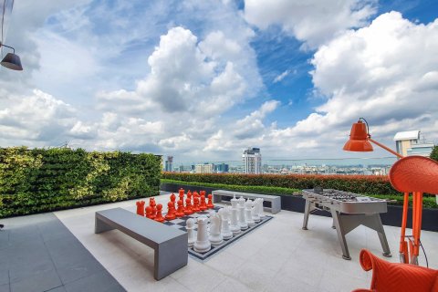 Condo in Bangkok, Thailand, 2 bedrooms  № 180466 - photo 27