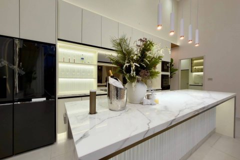Maison à Pattaya, Thaïlande 4 chambres № 180467 - photo 12