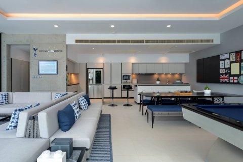 House in Pattaya, Thailand 5 bedrooms № 180465 - photo 26