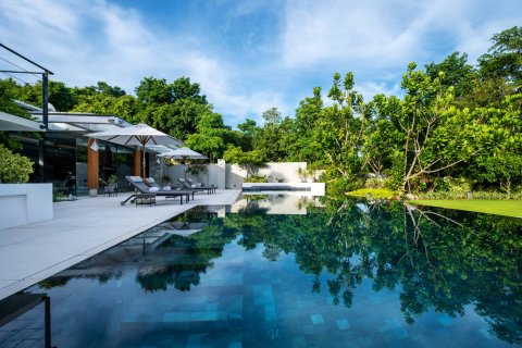 House in Pattaya, Thailand 5 bedrooms № 180465 - photo 8