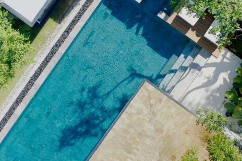 Villa in Bang Tao, Thailand 4 bedrooms № 166443 - photo 8