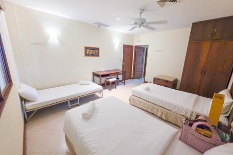 Appartement à Phuket, Thaïlande 2 chambres № 140442 - photo 25