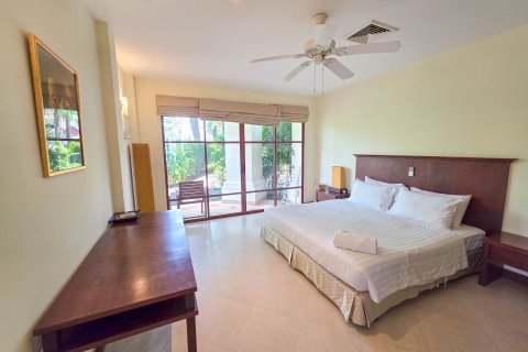 Appartement à Phuket, Thaïlande 2 chambres № 140442 - photo 21