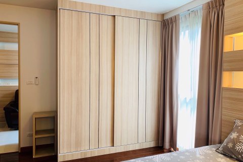 Condo in Watthana, Bangkok, Thailand, 2 bedrooms  № 140441 - photo 6