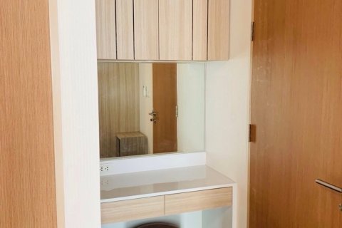 Condo in Watthana, Bangkok, Thailand, 2 bedrooms  № 140441 - photo 7