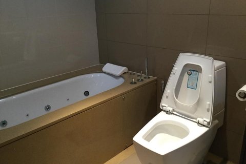 Кондоминиум с 1 спальней в Бангкоке, Таиланд № 144136 - фото 11