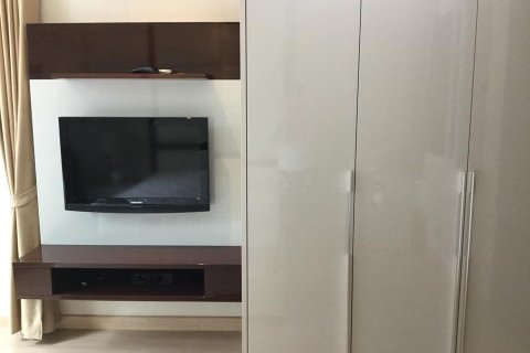 Кондоминиум с 1 спальней в Бангкоке, Таиланд № 144136 - фото 6