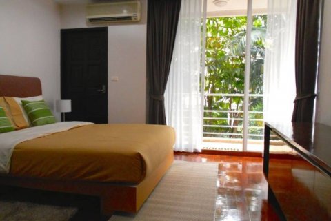 Condo in Bangkok, Thailand, 2 bedrooms  № 144132 - photo 5