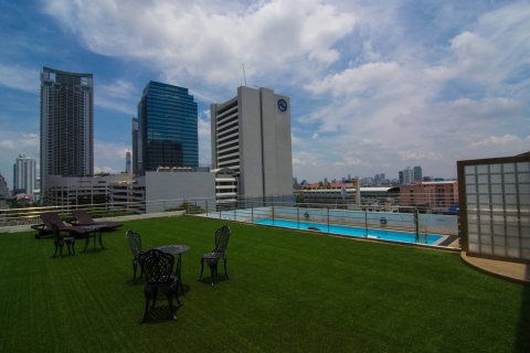 Condo in Bangkok, Thailand, 2 bedrooms  № 144132 - photo 10