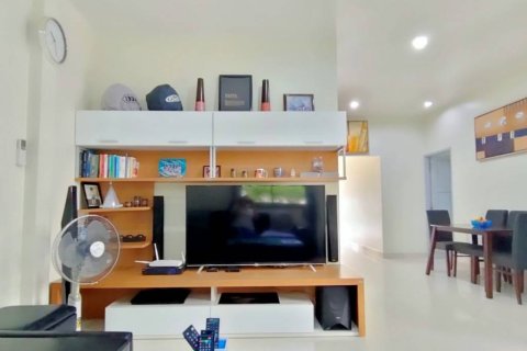 Villa in Kathu, Thailand 3 bedrooms № 146870 - photo 4