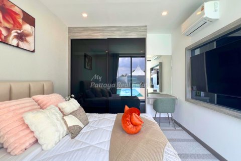 House in Bang Lamung, Thailand 2 bedrooms № 209176 - photo 12