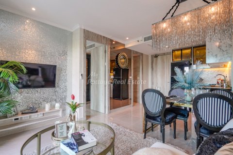 Condo in Bang Lamung, Thailand, 1 bedroom  № 209174 - photo 3