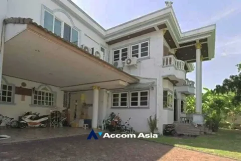 Maison à Bang Na, Bangkok, Thaïlande 5 chambres № 219427