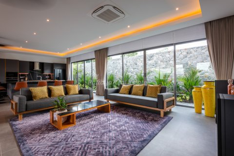 House in Pattaya, Thailand 4 bedrooms № 203362 - photo 16