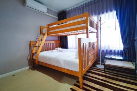 Duplex à Pattaya, Thaïlande 4 chambres № 116383 - photo 9