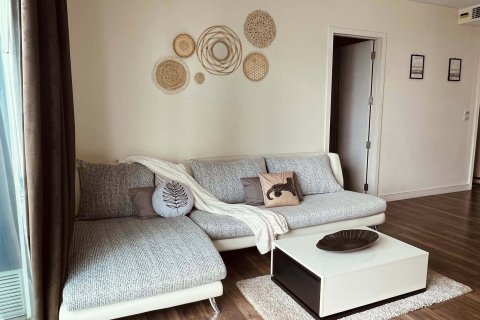 Condo à Phra Khanong, Bangkok, Thaïlande, 2 chambres  № 163295 - photo 3