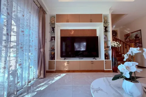 Maison à Hang Dong, Thaïlande 3 chambres № 163296 - photo 6