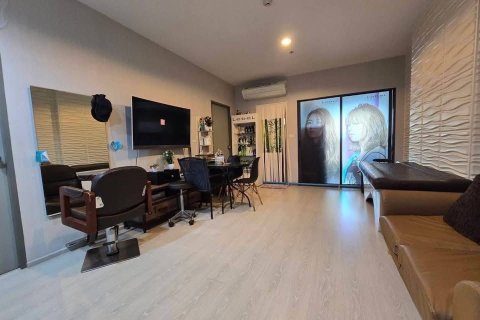 Condo in Samut Prakan, Thailand, 2 bedrooms  № 148316 - photo 2