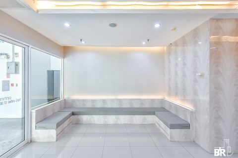 Commercial property in Bangkok, Thailand 189 sq.m. № 190481 - photo 18