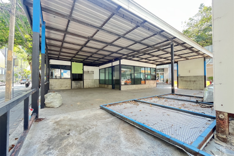 Commercial property in Bangkok, Thailand 80 sq.m. № 190484 - photo 7