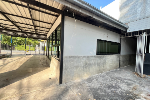 Commercial property in Bangkok, Thailand 80 sq.m. № 190484 - photo 4